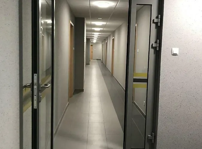 Miodowy Dom アパート